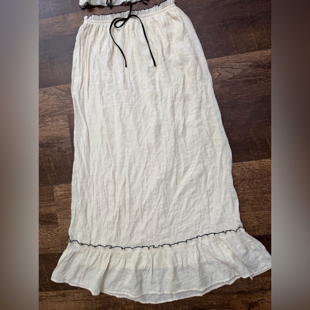Cream Ruffle Skirt Set with Black Trim - Picture 3 of 13